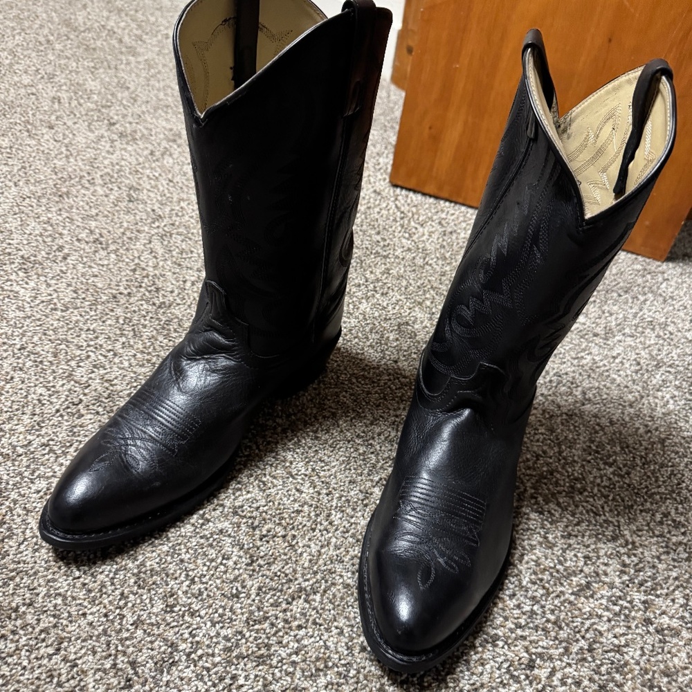 Black Smoky Mountain Denver oiled R toe boots #4032M